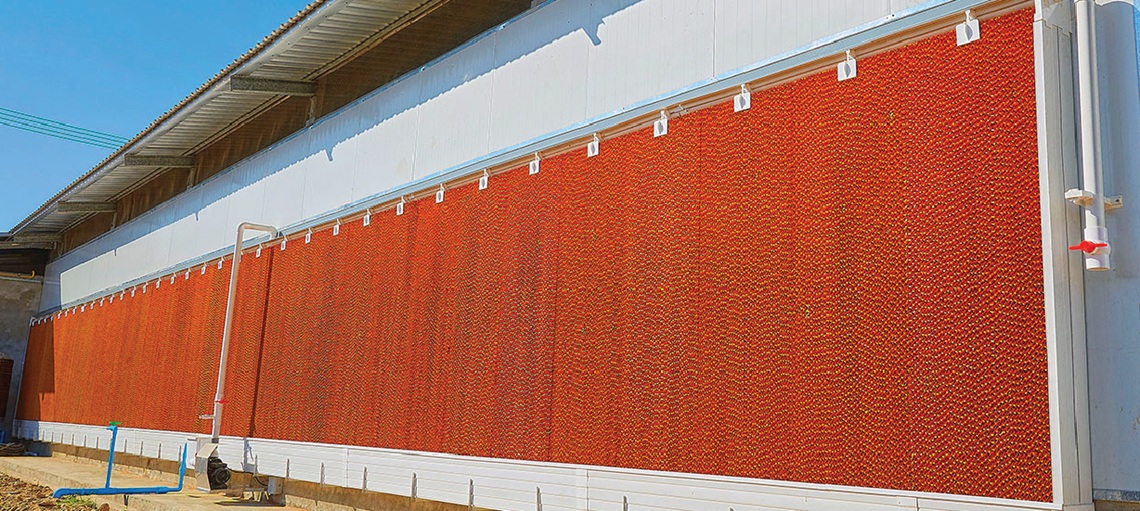 Evaporative cooling pads