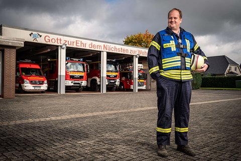 Daniel Holling is Head of Business Development – and a volunteer firefighter.